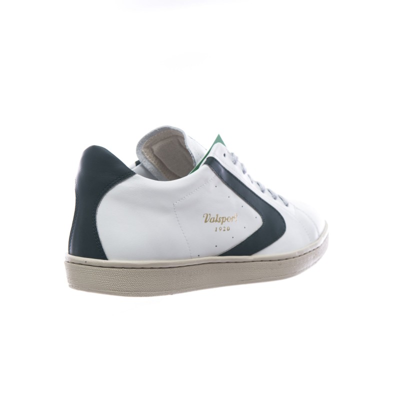 Prezzi scontati e collezioni alla moda “valsport” in offerta | Drezzy